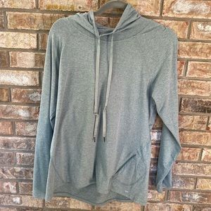 Sweatshirt size L